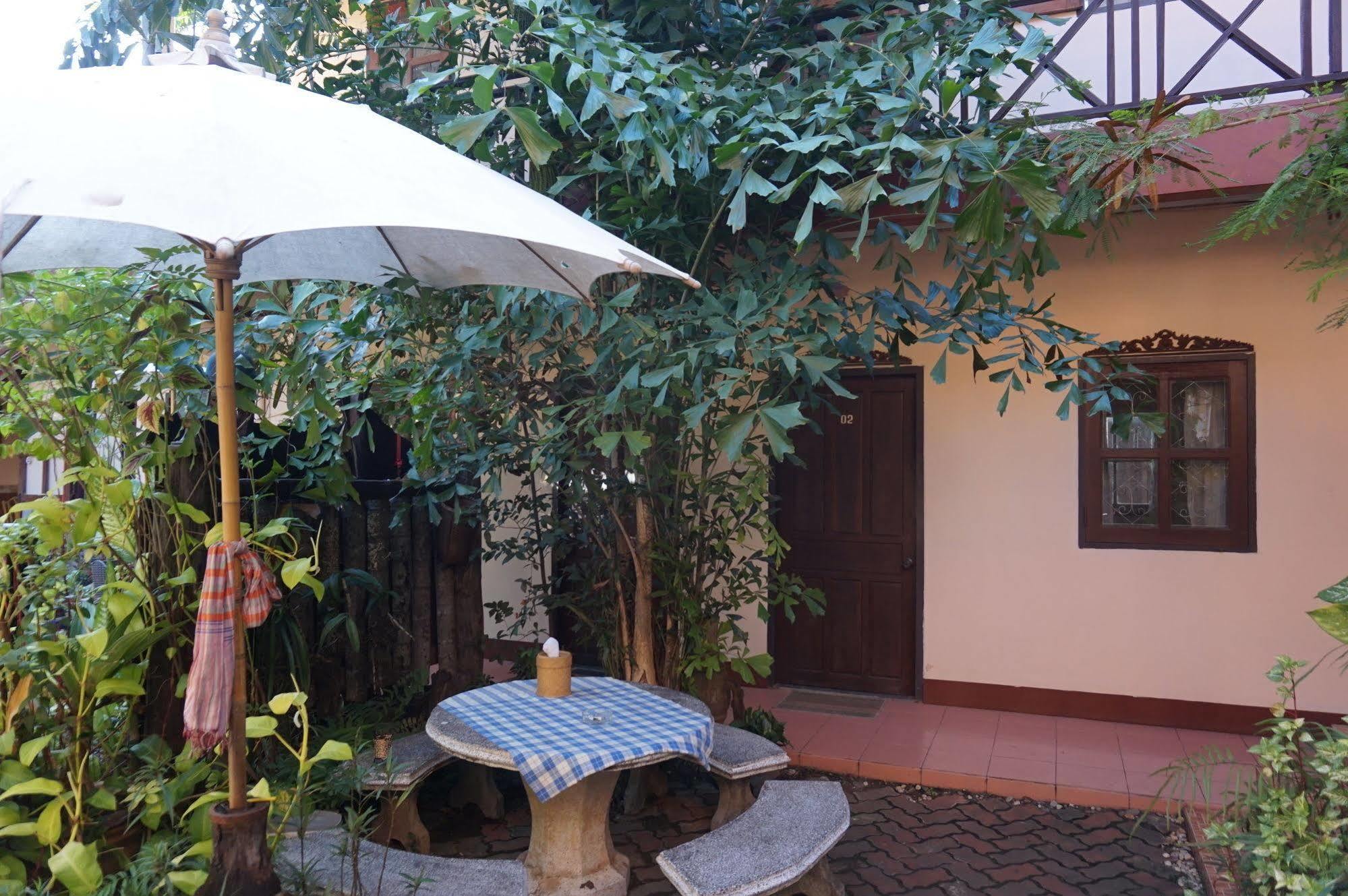 Huan Lao Guesthouse Viêng Chăn Ngoại thất bức ảnh